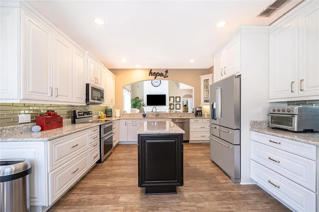 817 Huntsville Road Gotha FL 34734