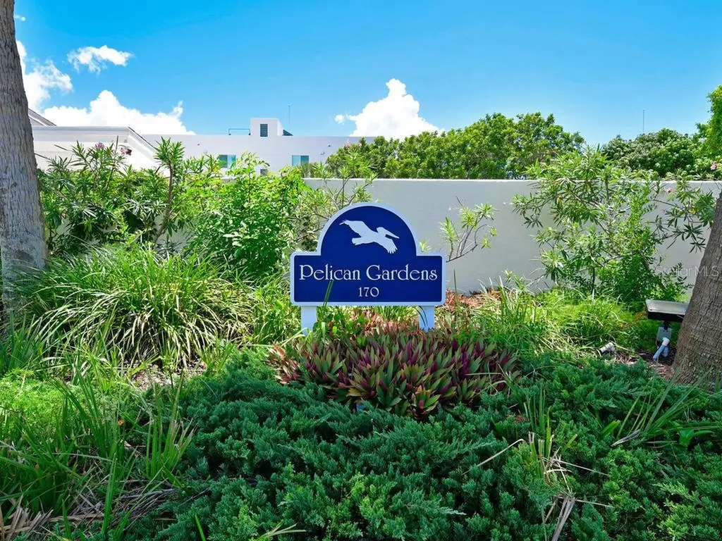 170 Roosevelt Drive Sarasota FL 34236