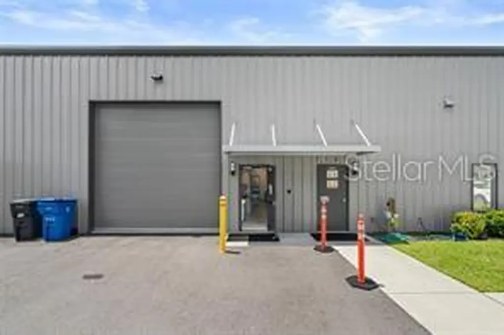 1102 S 82nd Street Tampa FL 33619