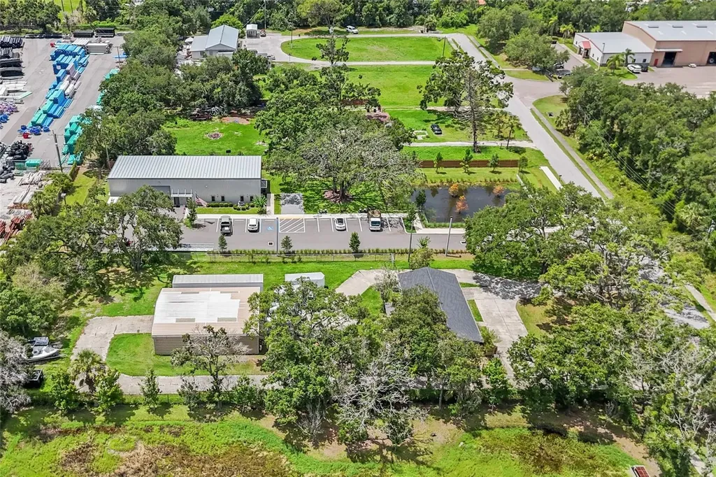 1102 S 82nd Street Tampa FL 33619