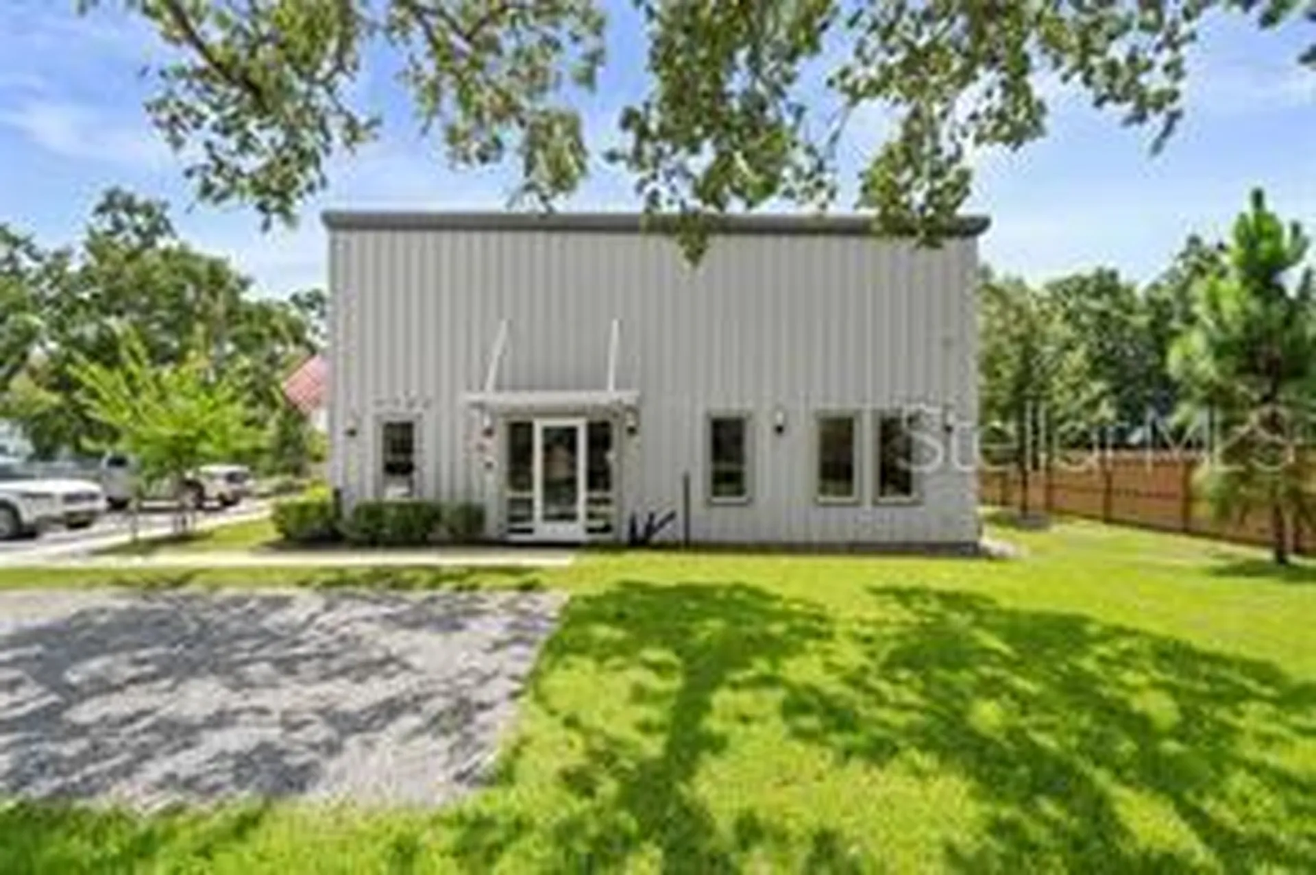 1102 S 82nd Street Tampa FL 33619
