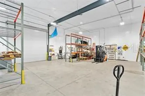 1102 S 82nd Street Tampa FL 33619