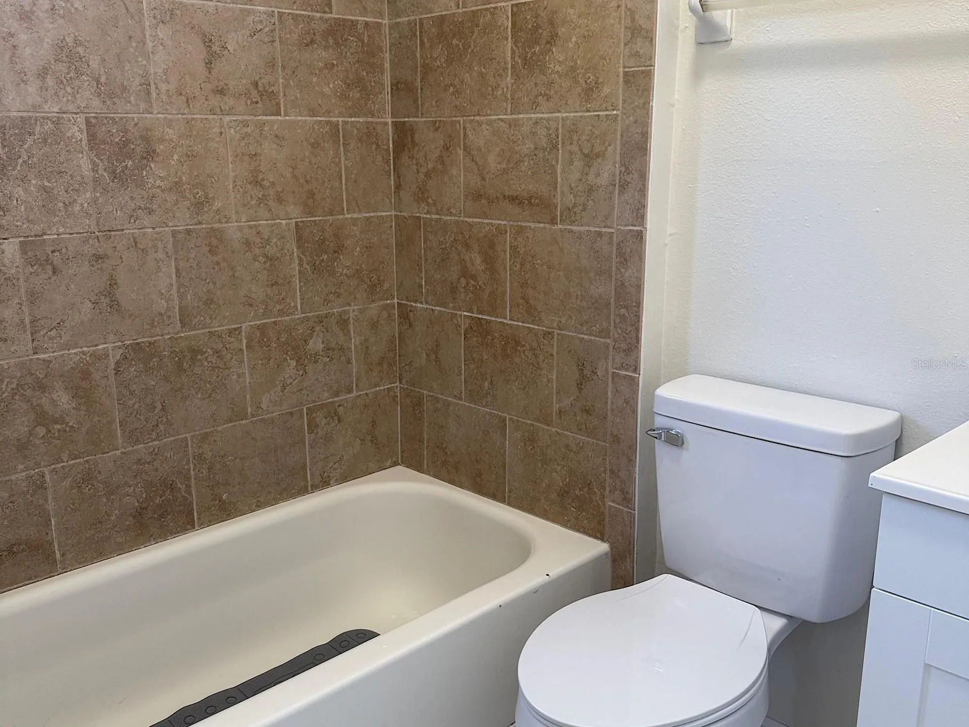623 Beckett Way Tarpon Springs FL 34689