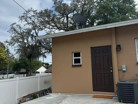 623 Beckett Way Tarpon Springs FL 34689