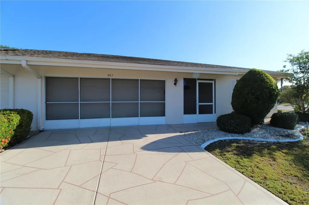 301 Bryce Court Sun City Center FL 33573