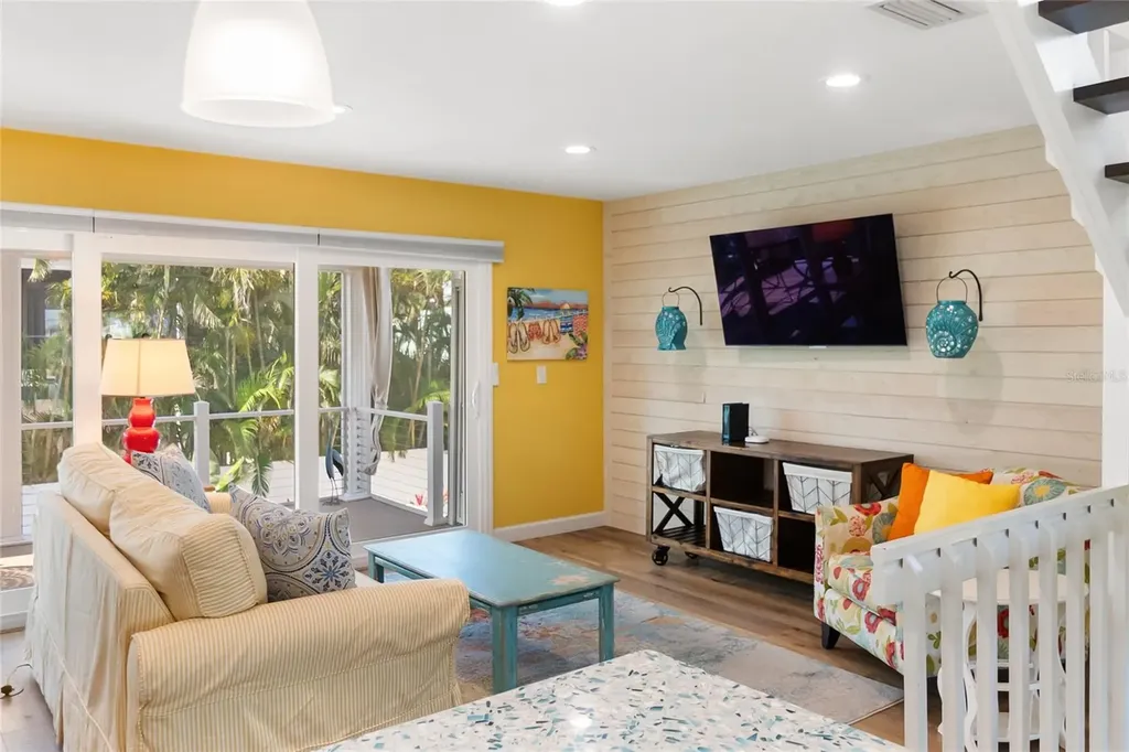 117 51st Street Holmes Beach FL 34217