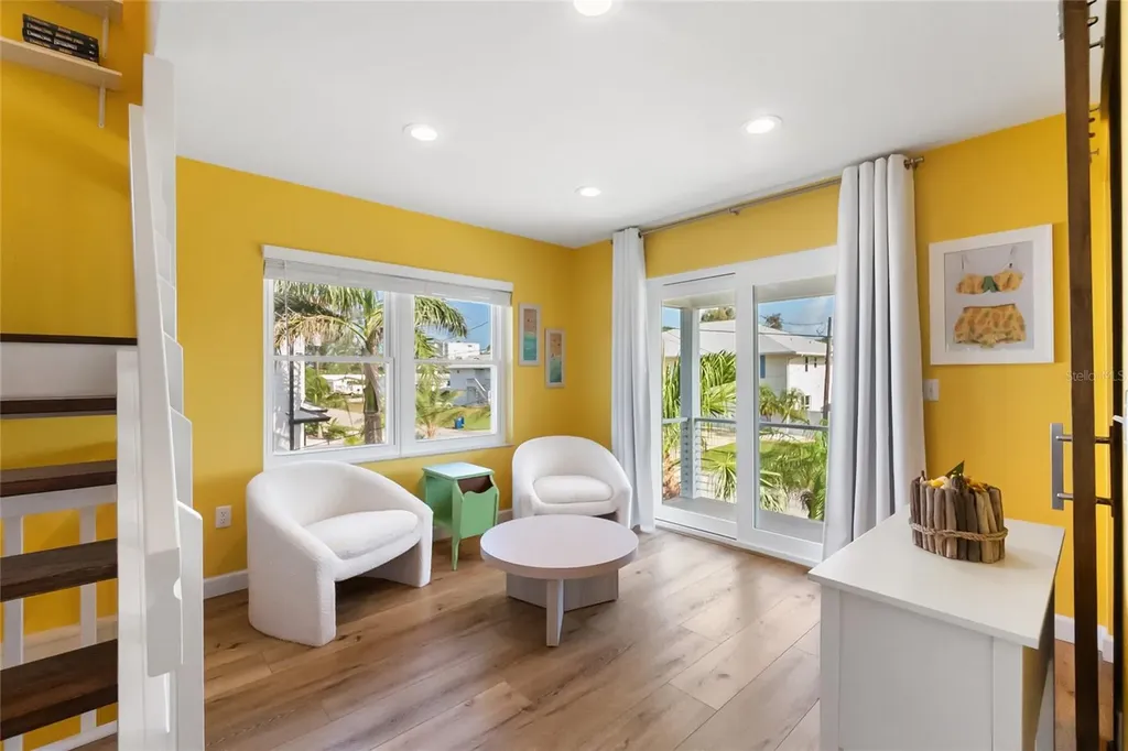 117 51st Street Holmes Beach FL 34217