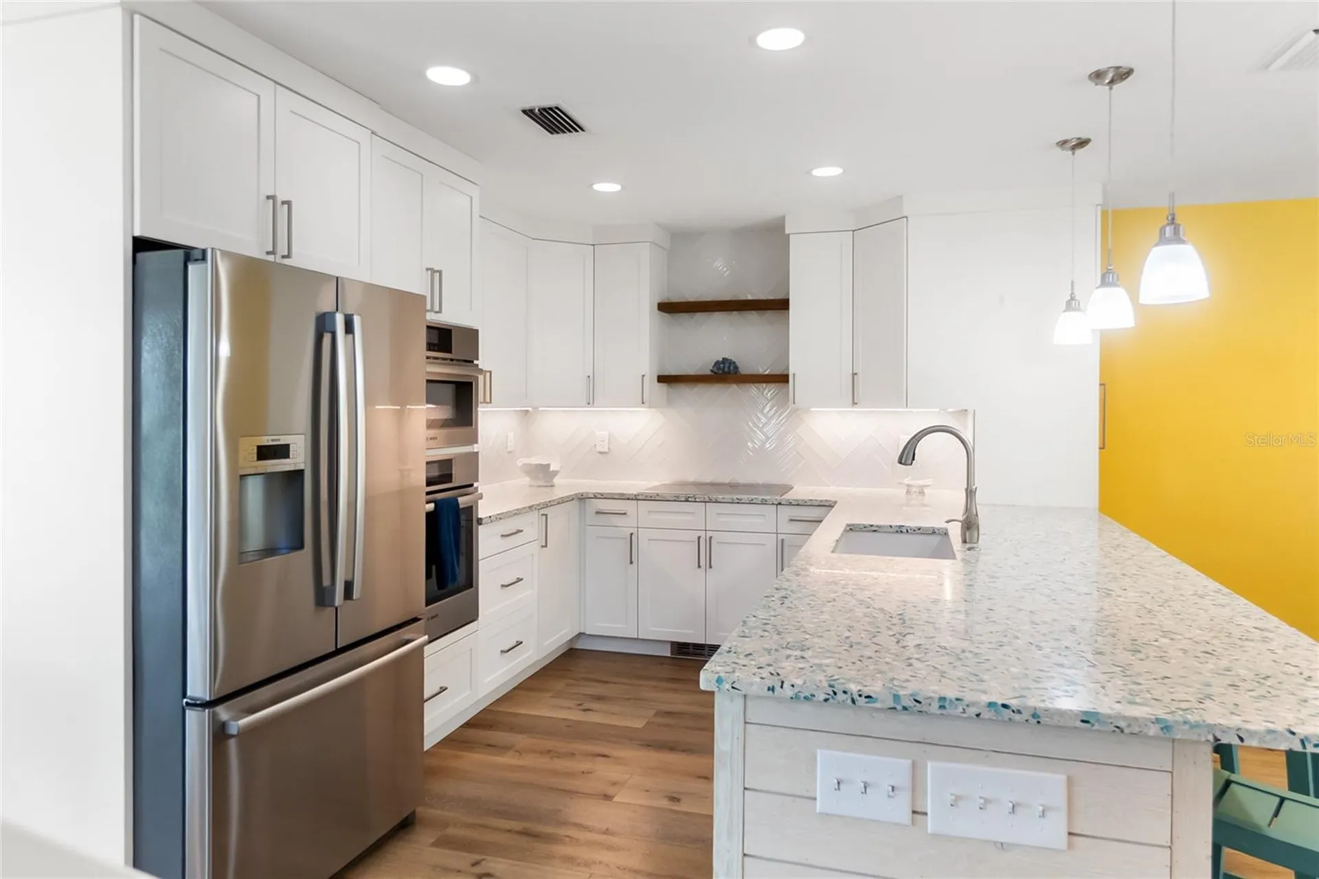 117 51st Street Holmes Beach FL 34217