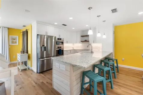 117 51st Street Holmes Beach FL 34217