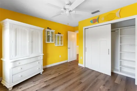 117 51st Street Holmes Beach FL 34217