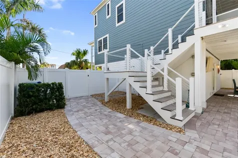 117 51st Street Holmes Beach FL 34217