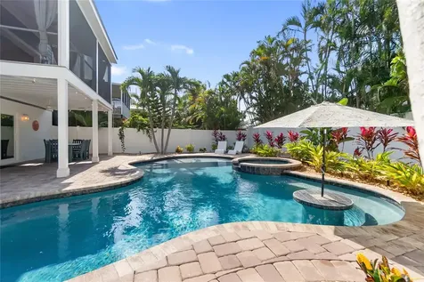 117 51st Street Holmes Beach FL 34217