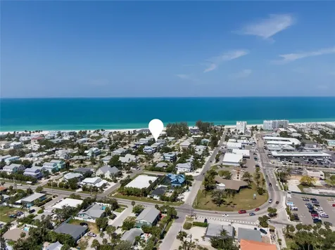 117 51ST Street Holmes Beach FL 34217