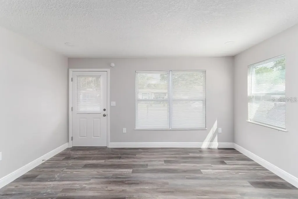 2001 45th Street S St Petersburg FL 33711