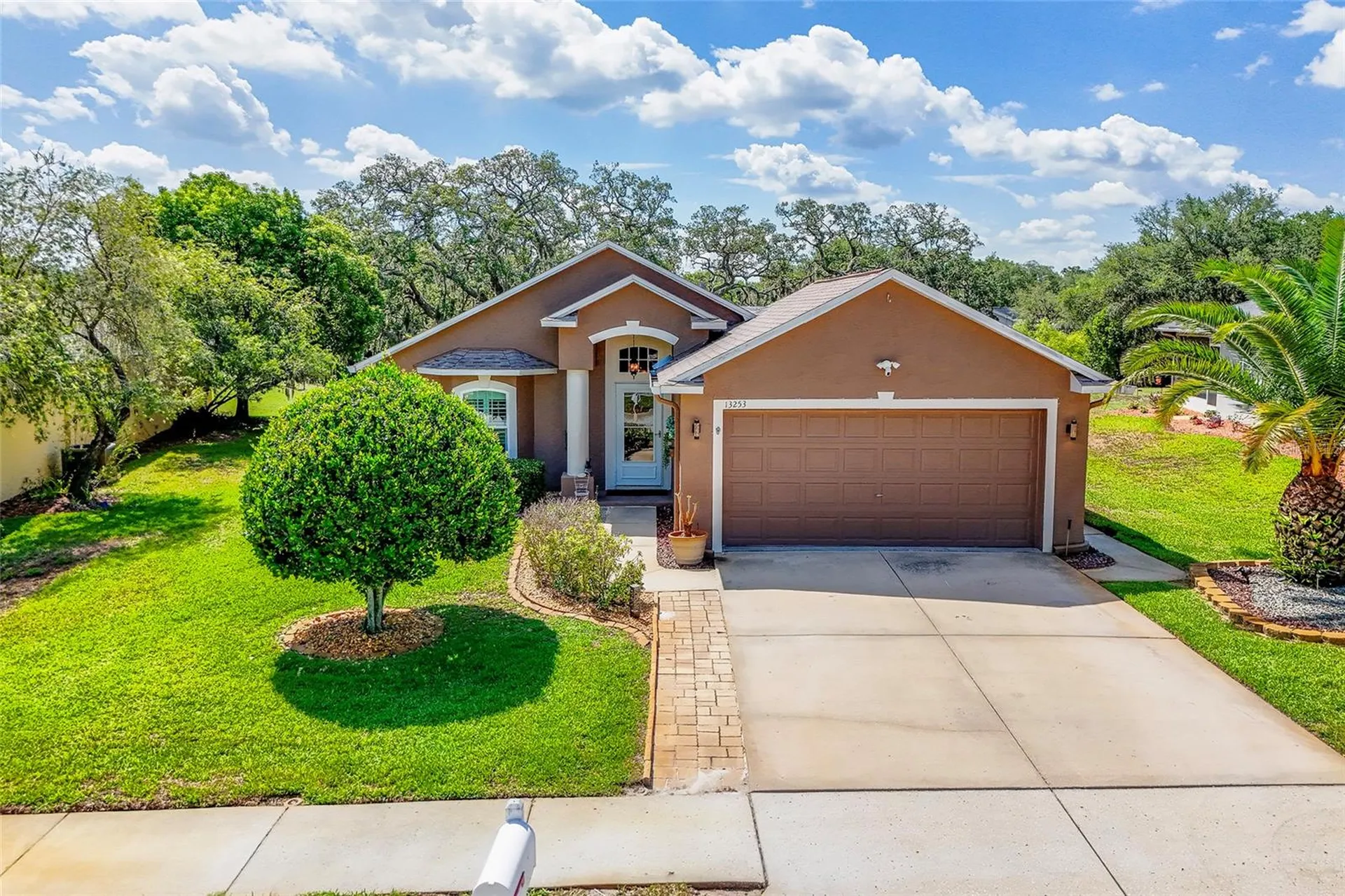 13253 Golf Ridge Place Hudson FL 34669