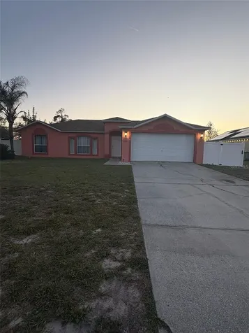 2436 Courtland Boulevard Deltona FL 32738