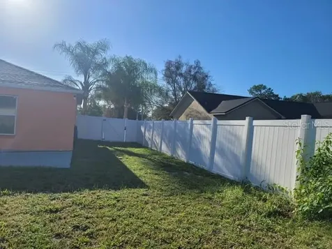 2436 Courtland Boulevard Deltona FL 32738