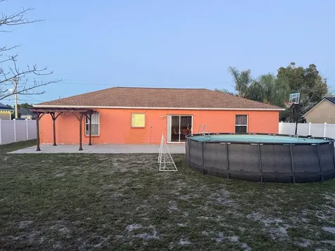 2436 Courtland Boulevard Deltona FL 32738