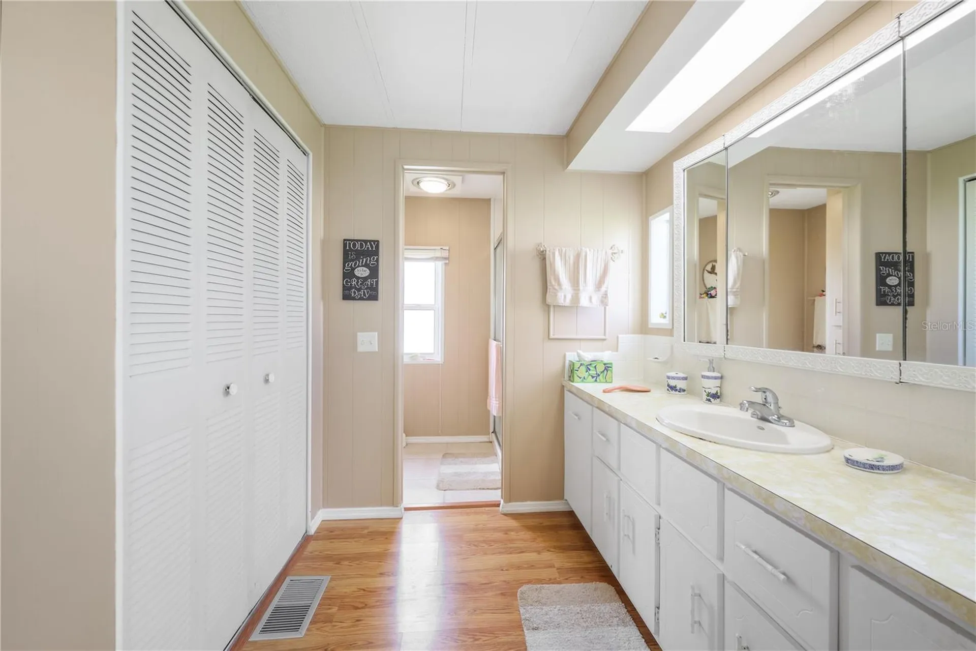 2100 Kings Highway Port Charlotte FL 33980