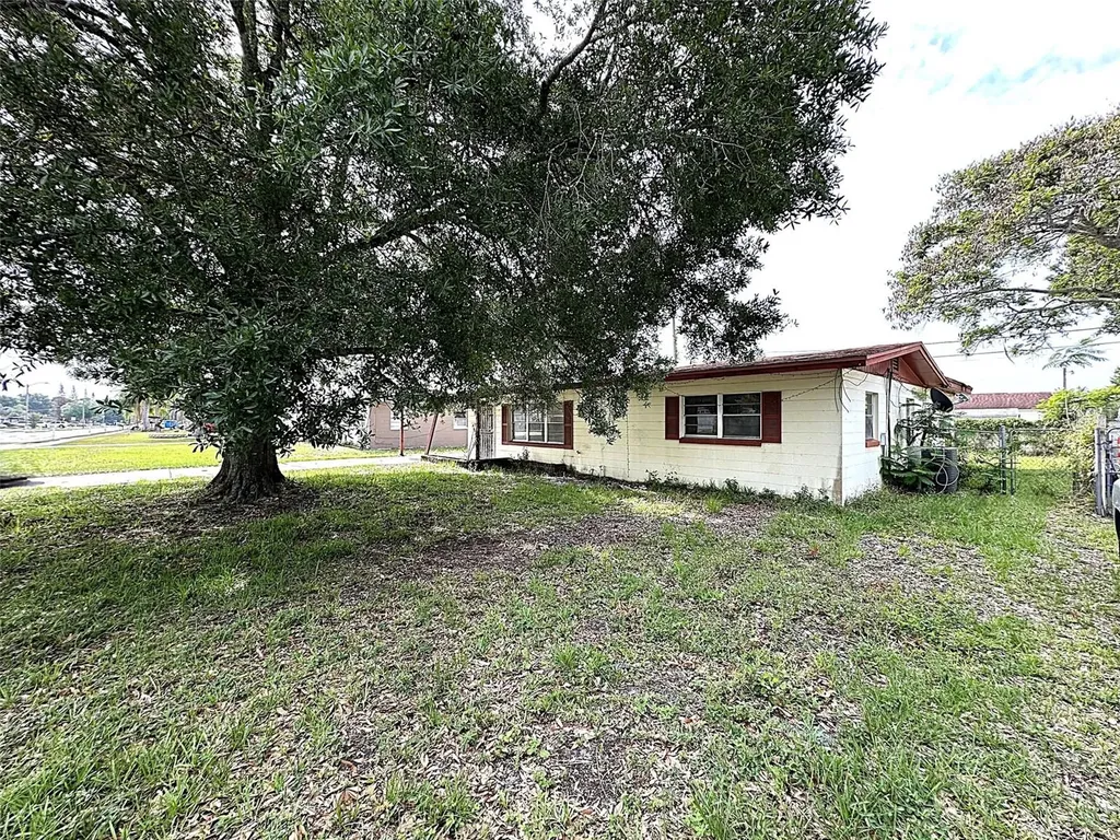 2722 W Oak Street Kissimmee FL 34741