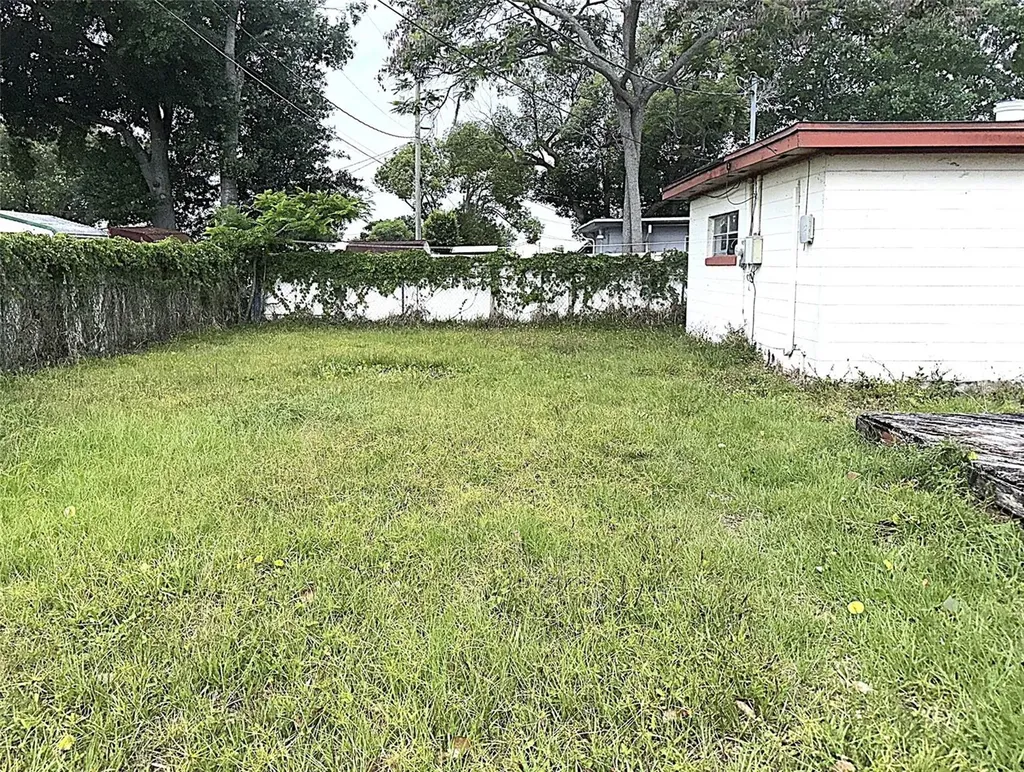 2722 W Oak Street Kissimmee FL 34741