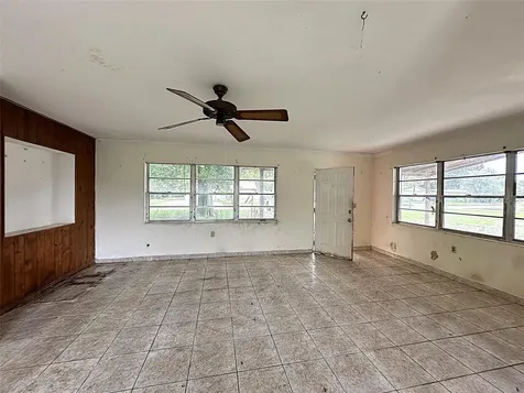 2722 W Oak Street Kissimmee FL 34741