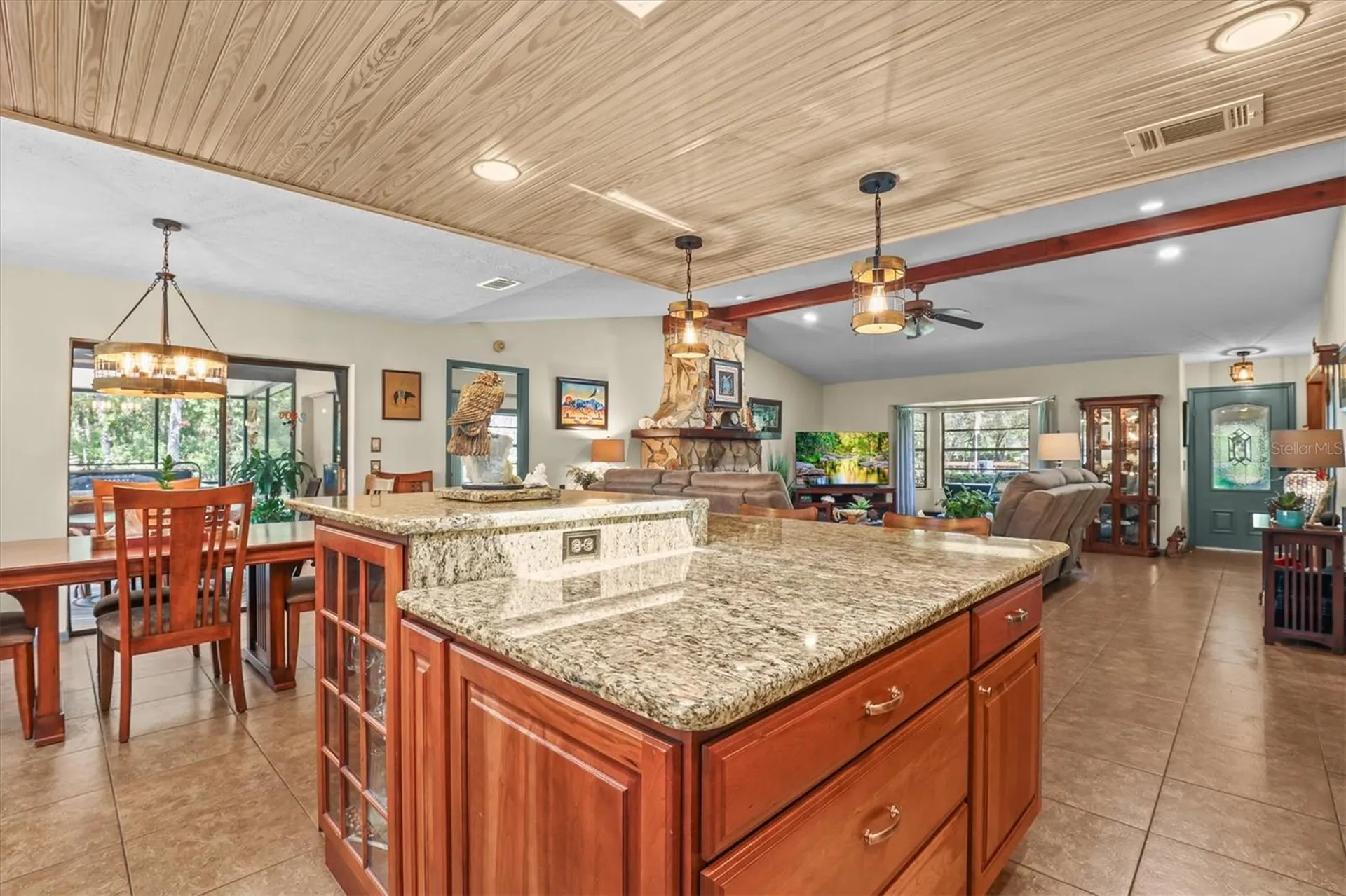 9032 Birmingham Avenue Weeki Wachee FL 34613
