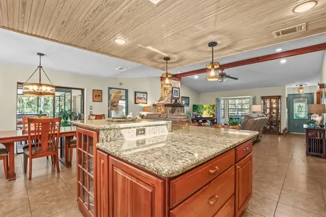 9032 Birmingham Avenue Weeki Wachee FL 34613