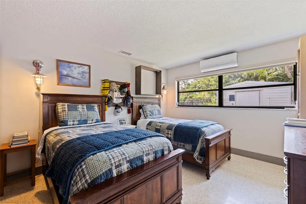 747 Sabal Court S St Petersburg FL 33705