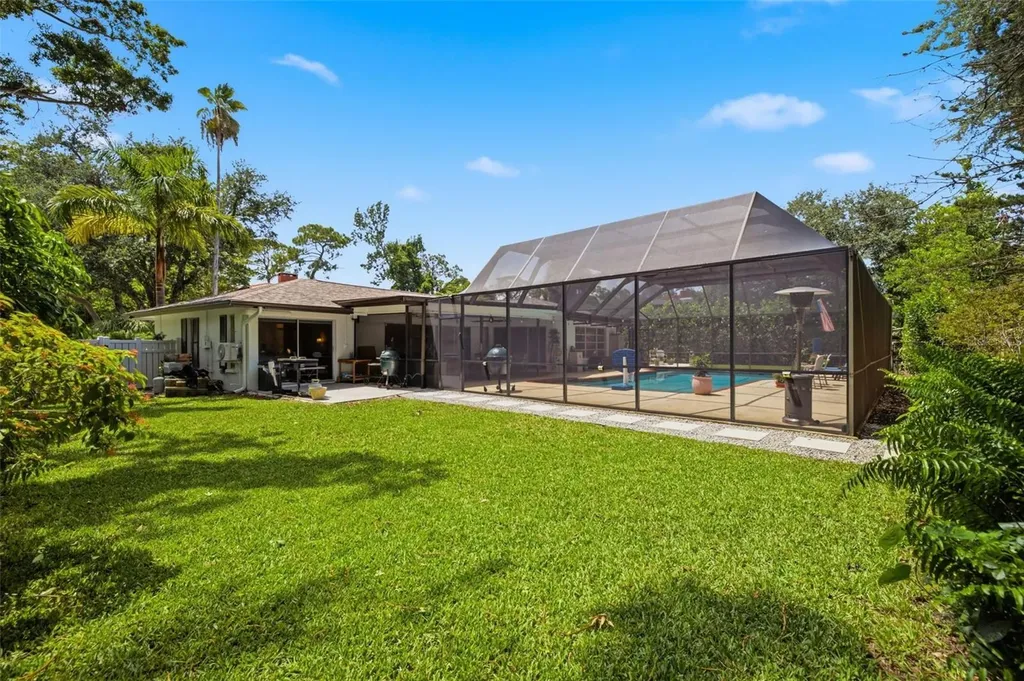 747 Sabal Court S St Petersburg FL 33705