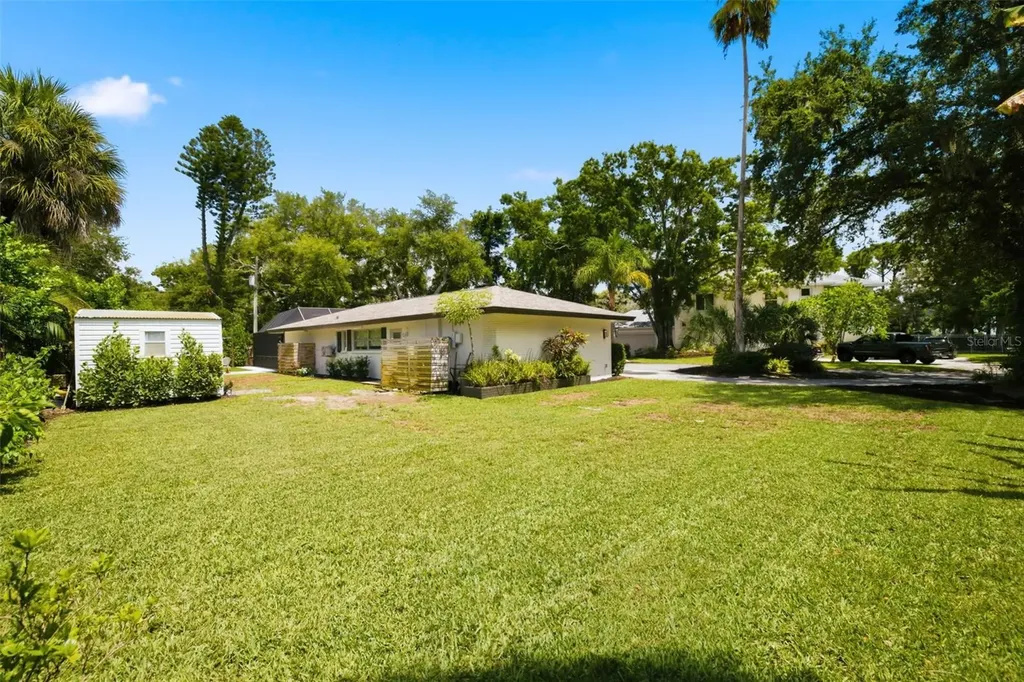 747 Sabal Court S St Petersburg FL 33705
