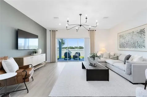 4288 Chester Springs Boulevard Davenport FL 33837