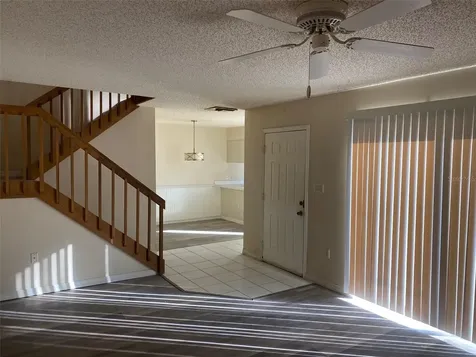 2911 Pecan Avenue Leesburg FL 34748