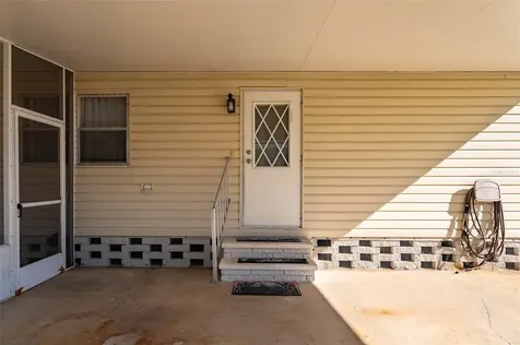 1000 Kings Highway Port Charlotte FL 33980