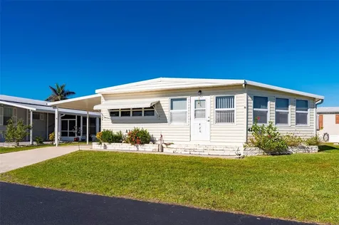 1000 Kings Highway Port Charlotte FL 33980