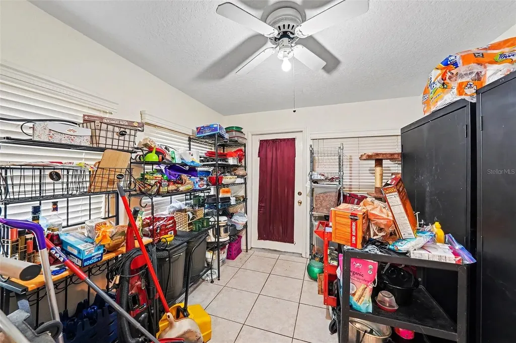 5560 76th Avenue N Pinellas Park FL 33781