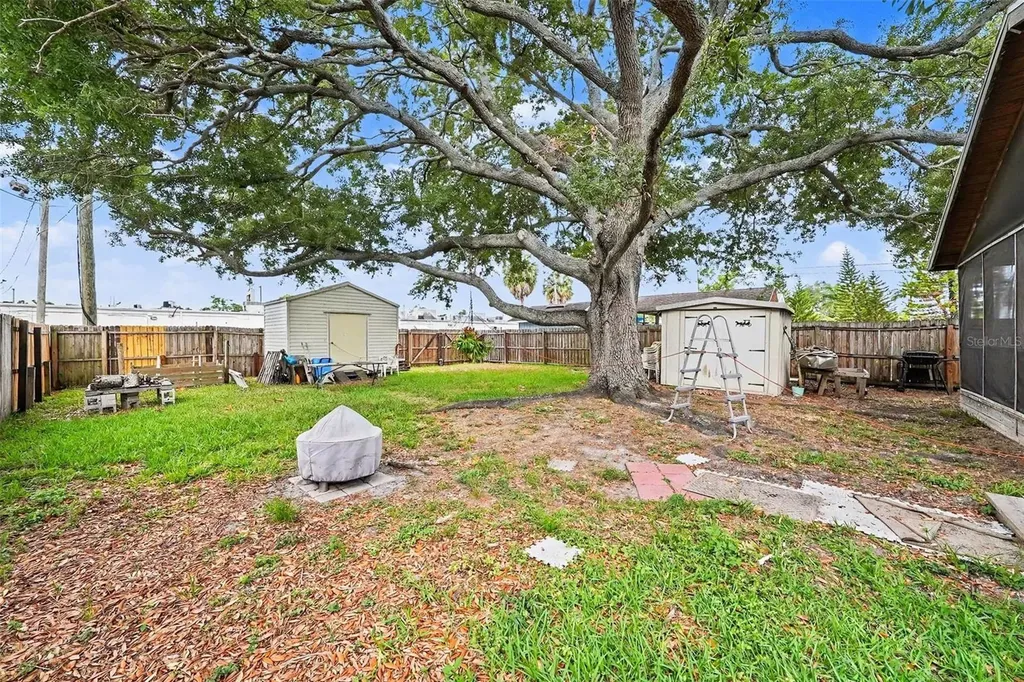 5560 76th Avenue N Pinellas Park FL 33781