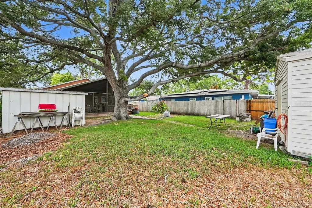 5560 76th Avenue N Pinellas Park FL 33781