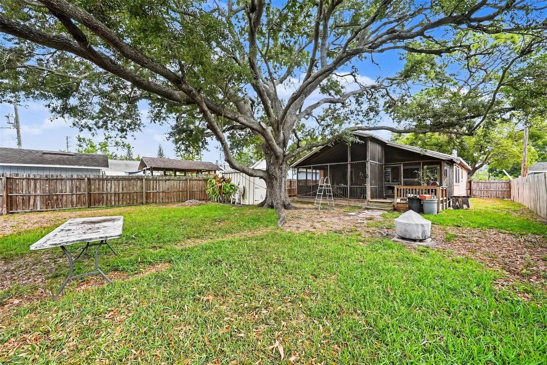 5560 76th Avenue N Pinellas Park FL 33781