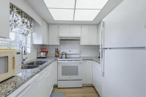 2 Quails Run Boulevard Englewood FL 34223