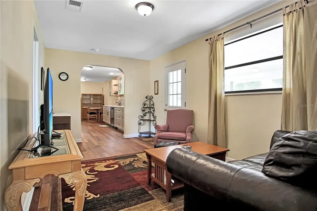 120 Chesney Boulevard Frostproof FL 33843
