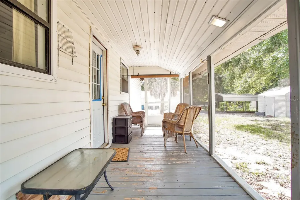 120 Chesney Boulevard Frostproof FL 33843