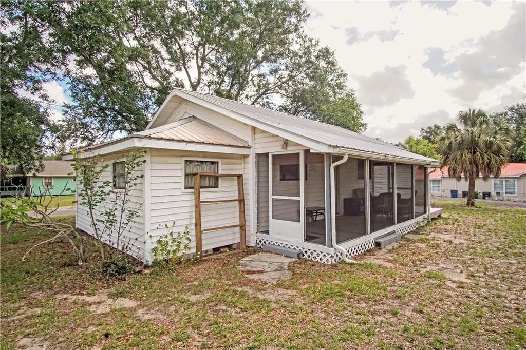 120 Chesney Boulevard Frostproof FL 33843
