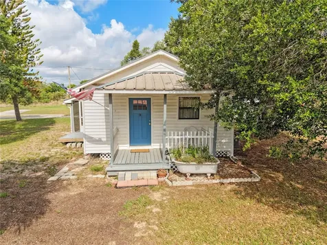 120 Chesney Boulevard Frostproof FL 33843