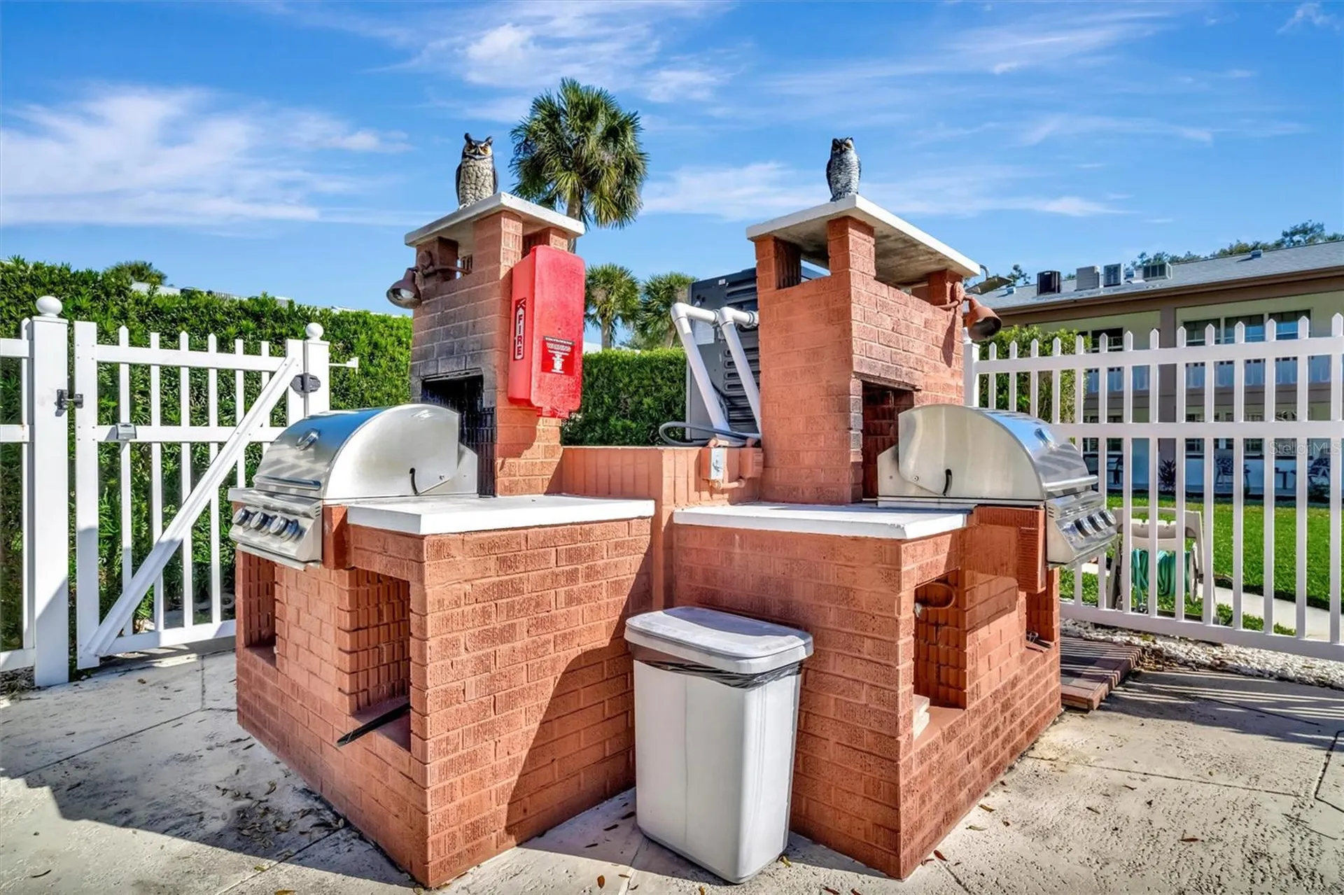 650 Pinellas Point Drive S St Petersburg FL 33705