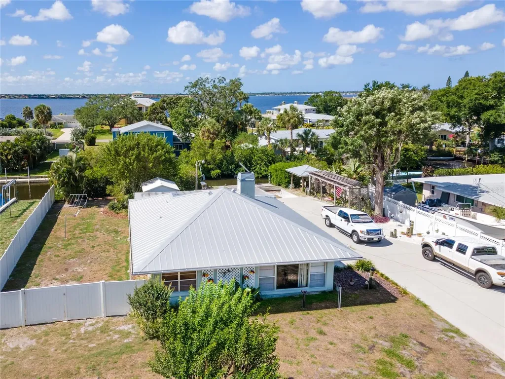 4517 8th Street Court E Ellenton FL 34222