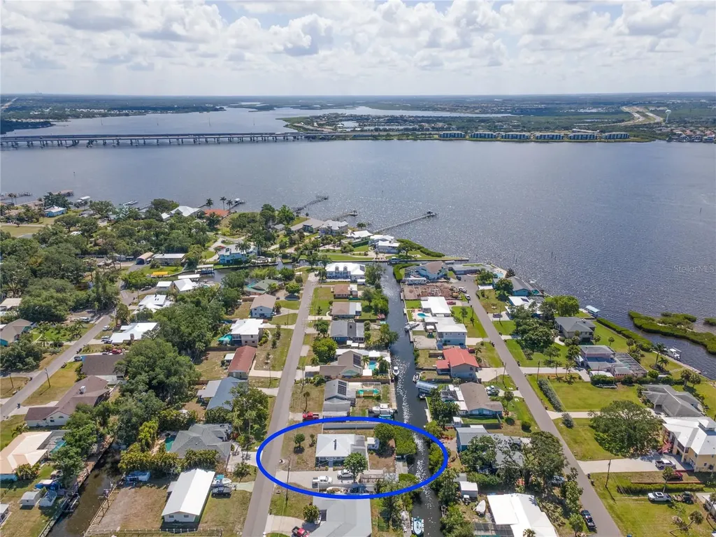 4517 8th Street Court E Ellenton FL 34222