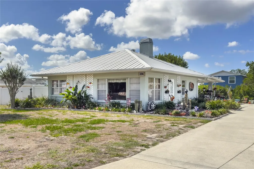 4517 8th Street Court E Ellenton FL 34222