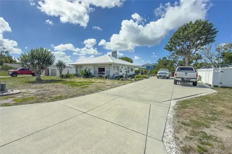 4517 8th Street Court E Ellenton FL 34222