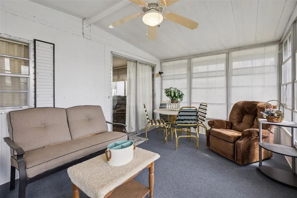 13 Cocos Plumosa Drive Eustis FL 32726